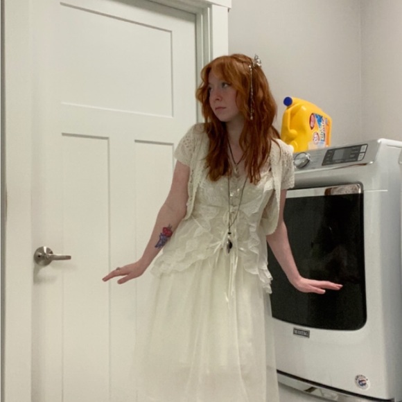 Meet your Posher, Bella - Picture 6 of 11